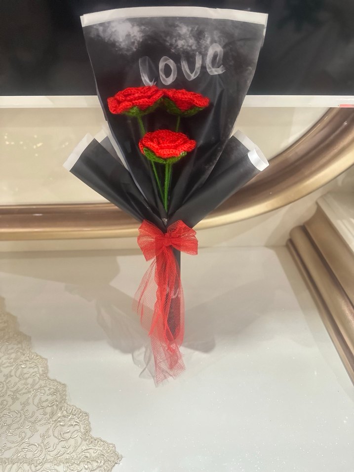 Kırmızı Örgü Kadın Şal - Görsel 3