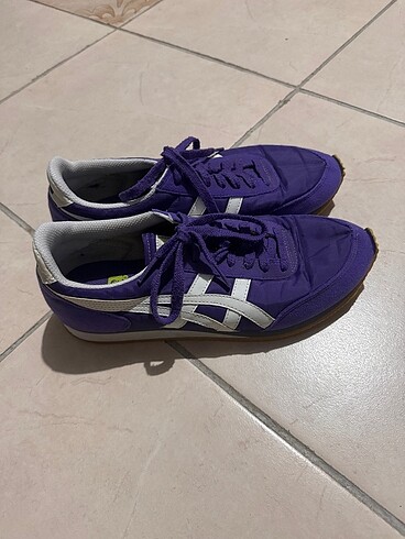 37 Beden Tiger mor spor ayakkabı