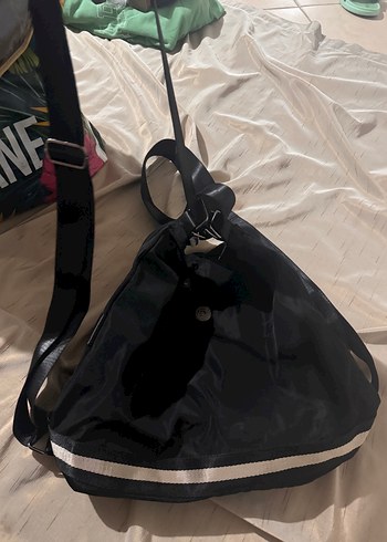 Siyah Tokalı Spor Kadın sırt ve kol Çanta - Görsel 4