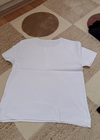 Düğmeli Beyaz Kadın Kısa Kollu Tişört - Görsel 4