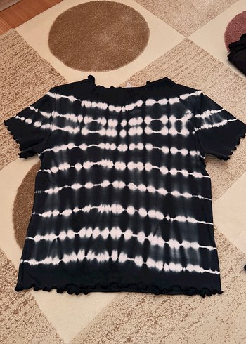 Kadın Siyah Batik Desenli Kısa Kollu Bluz - Görsel 2