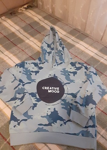 Erkek Çocuk Kamuflaj Desenli Kapüşonlu Sweatshirt - Görsel 3