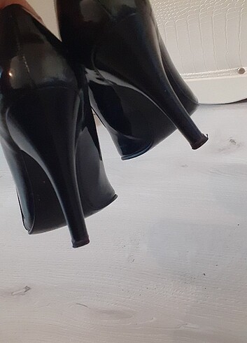 37 Beden siyah Renk Kadın Rugan Ayakkabi 