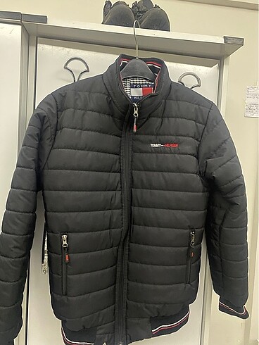 m Beden Tommy hilfiger
