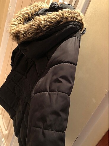 zara mont