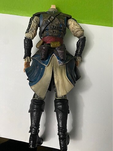 Beden Renk 27 cm Assasin Cred Figür