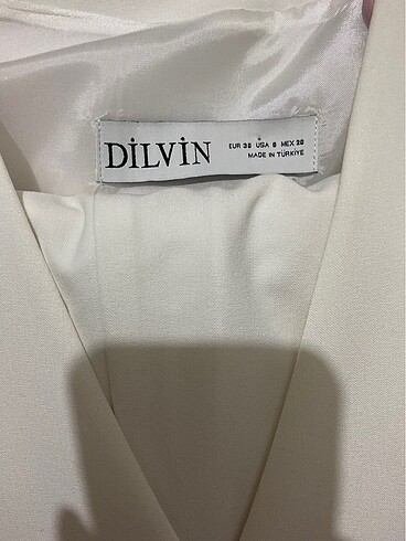 Dilvin Etiketini kopardım boyunu yaptırdım ama hiç kullanmadım