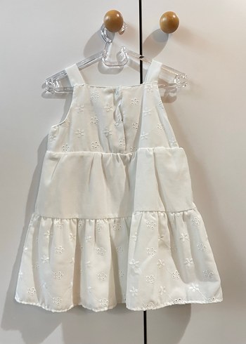 Kız Çocuk Beyaz Nakışlı Volanlı Elbise - Görsel 3
