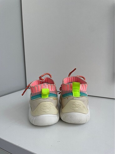 20 Beden ZARA Baby 20 numara