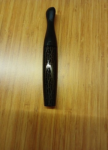 Beden Renk MAC IN EXTREME DİMENSİON 3D LASH MASKARA