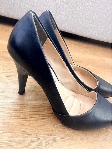Diğer Stiletto