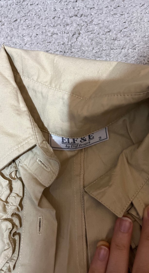 Bej Kadın Gömlek Fırfırlı - Görsel 2