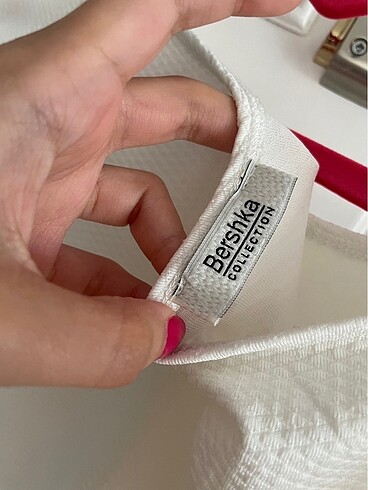 xs Beden Bershka elbise