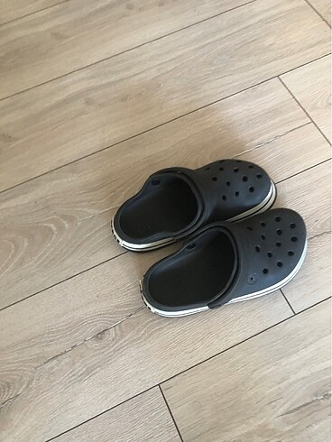 Crocs terlik