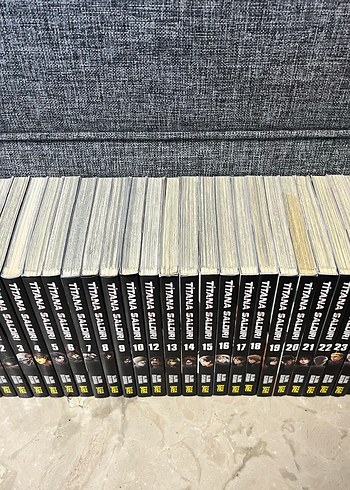  Beden Renk Titana Saldırı Attack on Titan Manga Seti
