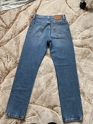 26 Beden LEVİS 501 JEAN ORİJİNAL