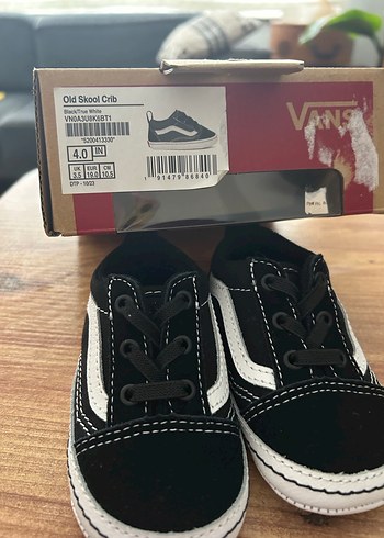 Vans 19