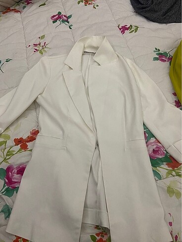 H&M Her biri 100 tl