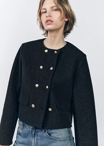 Zara Düğmeli Kısa Siyah Kadın Yün Ceket