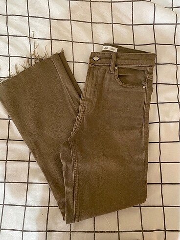 Mango jean