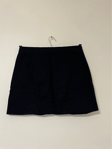 Siyah Kısa Etek - Görsel 3