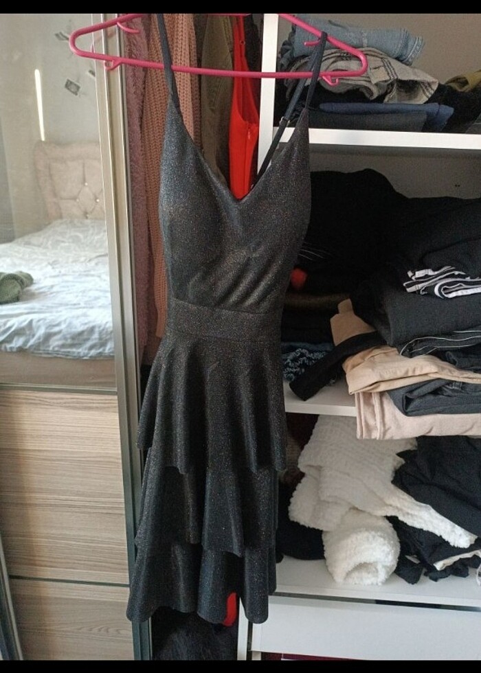 Siyah simli sırtı çapraz elbise  - Görsel 2