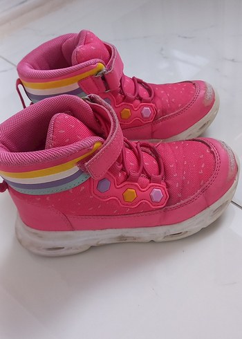 Kız Çocuk Pembe Renkli Cırt Cırtlı Spor Ayakkabı