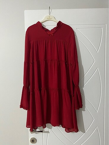 Kırmızı tunik