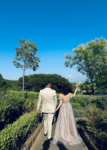 Bej İşlemeli Straplez Uzun Abiye Elbise - Görsel 3