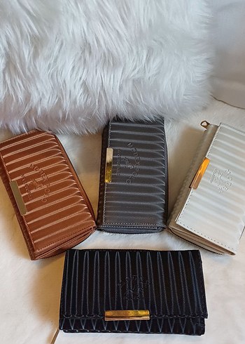 Pilise Detaylı Kadın Deri Portföy Cüzdan