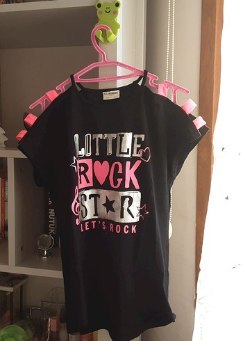 12-13 Yaş Beden pembe Renk Kız Çocuk Siyah Rock Punk Tişört