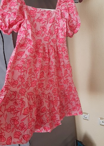 LC Waikiki Pembe Renkli Çiçek Desenli Kız Çocuk Elbisesi