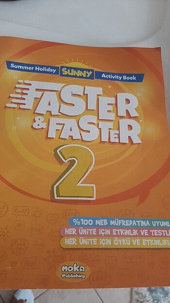 İLKOKUL 2. SINIF İNGİLİZCE TEST KİTABI VE HİKAYE SETİ 