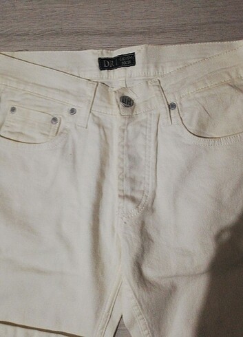 31 Beden beyaz Renk Yüzde yüz pamuk beyaz jeans