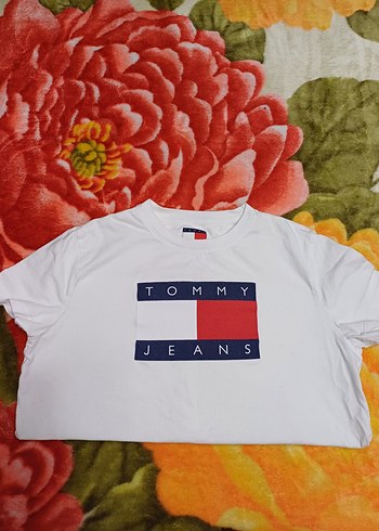 Tommy Hilfiger s