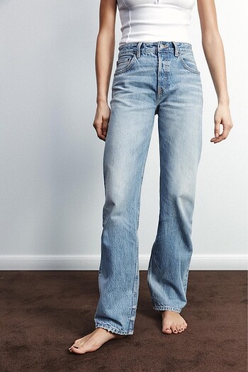 Zara Straight Jean