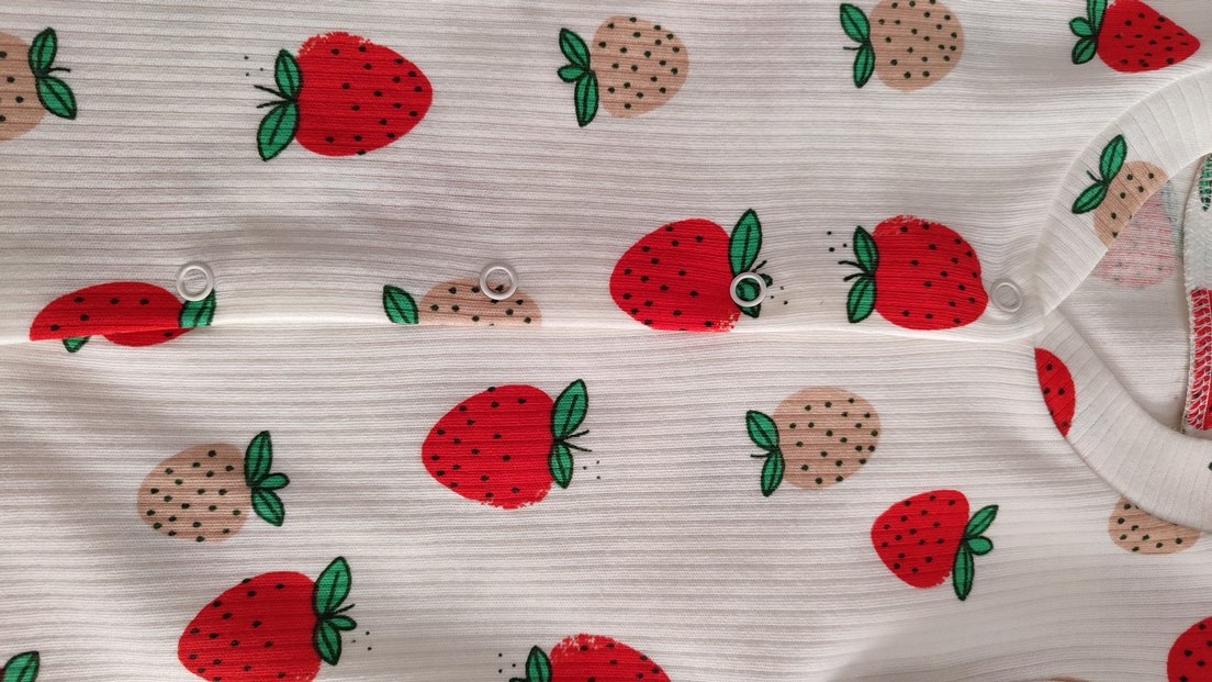 Çilek baskılı Kız tulum - Görsel 4