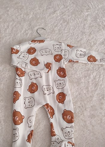 Uzun Kollu Ayı Desenli Bebek Tulum - Görsel 3