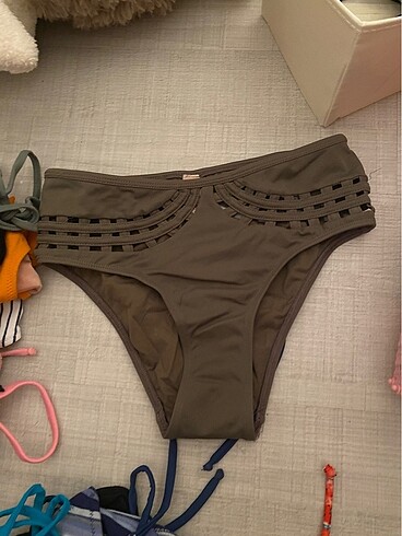 Bikini altı