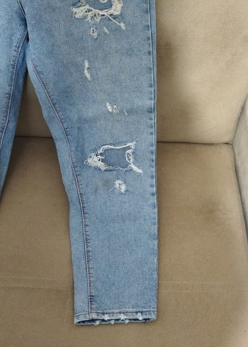 Diğer Kadın Gri Mavi Bol Kesim Yırtık Denim Pantolon