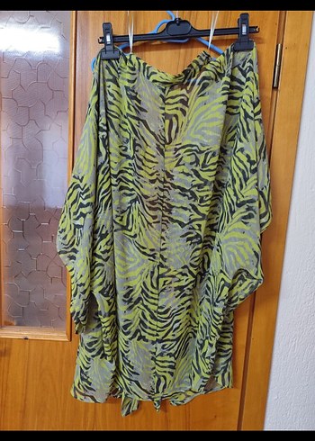 42 Beden Yeşil Gri Desenli Mini Bohem Kimono