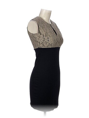 Vintage Love PreLoved Kısa Elbise %70 İndirimli.