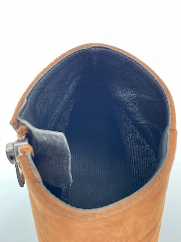 35 Beden çeşitli Renk PreLoved Bot %70 İndirimli.