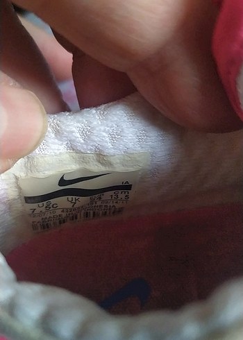 Kız Çocuk 24 numara  Cırt Cırtlı Orjinal Nike spor Ayakkabı - Görsel 6