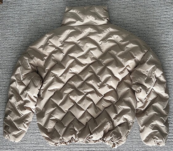 xl Beden camel Renk Fermuarli, alttan lastikli Mont / MARKA TEMSILIDIR