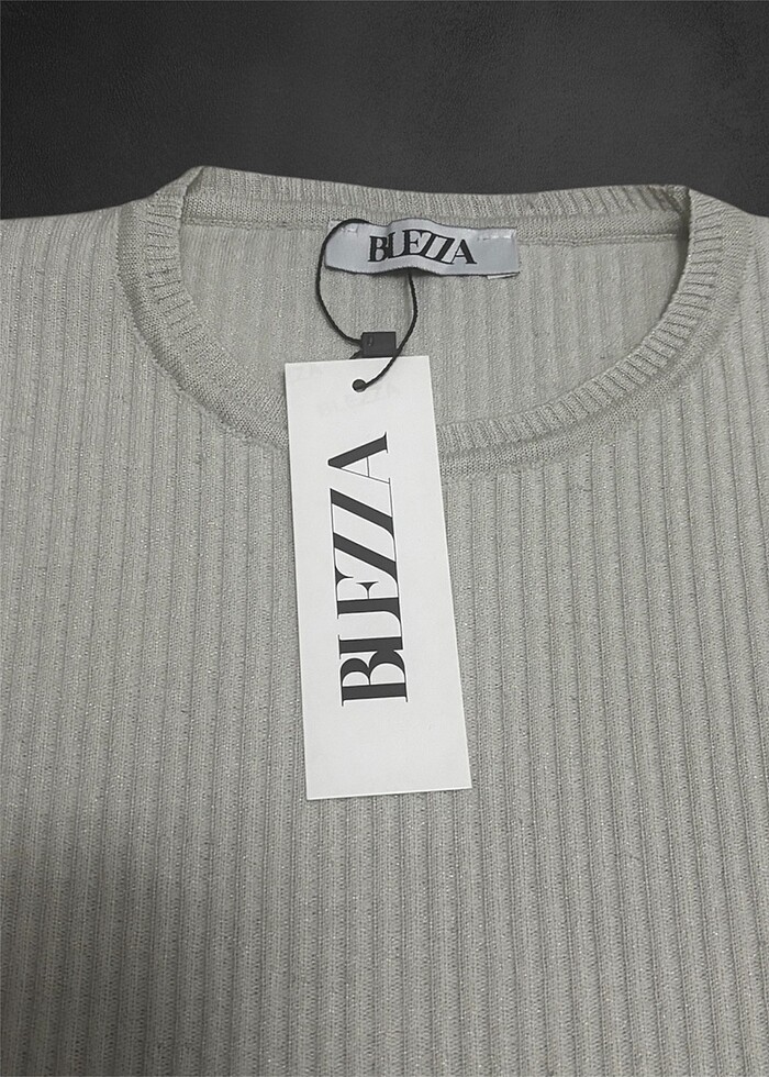 Likrali esnek kisa kol triko - Görsel 2