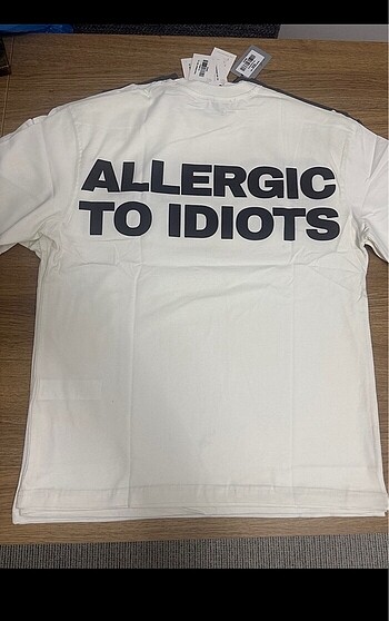 Zara Unisex tshirt