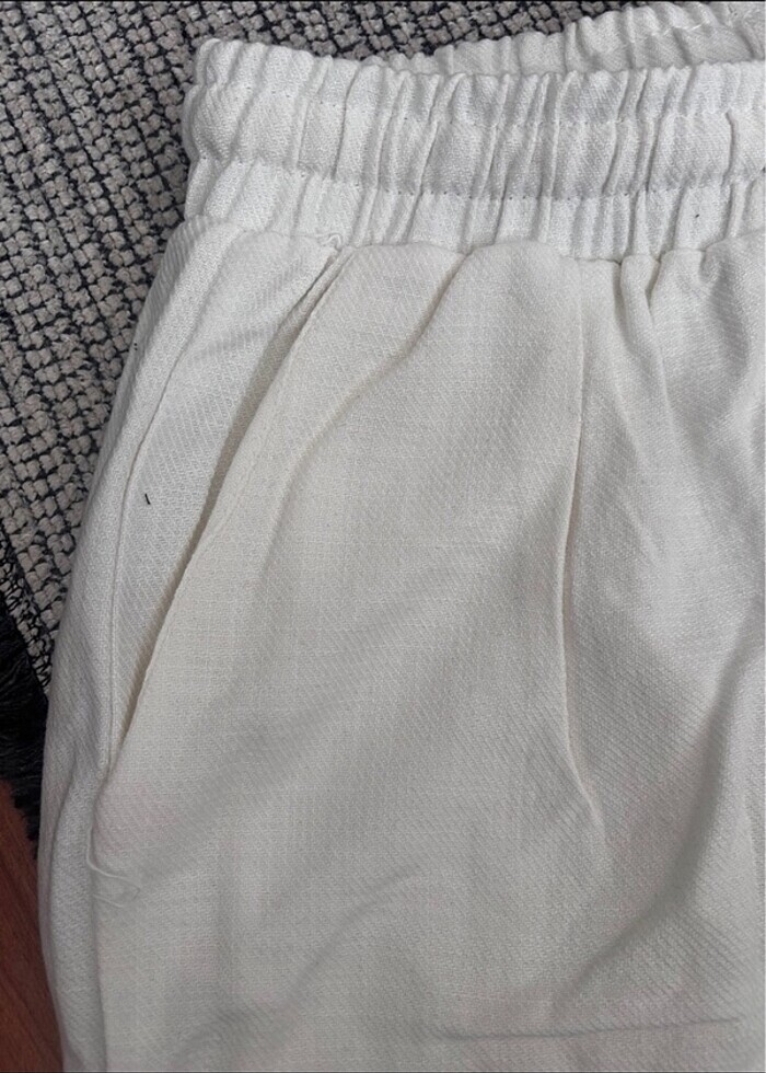 Belden lastikli ve ipli keten kumas sort - Görsel 5