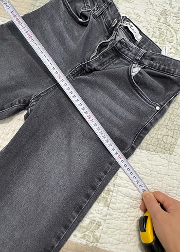 Erkek Çocuk Gri Bağcıklı Denim Pantolon - Görsel 7