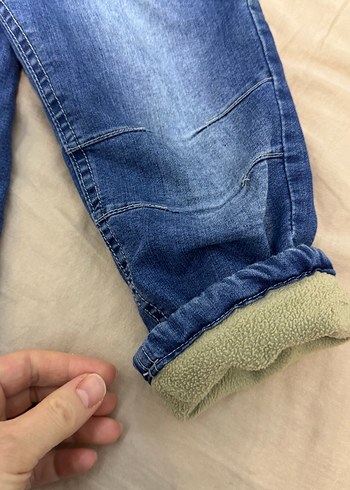 Erkek Çocuk Nakışlı Mavi Kot Pantolon - Görsel 2